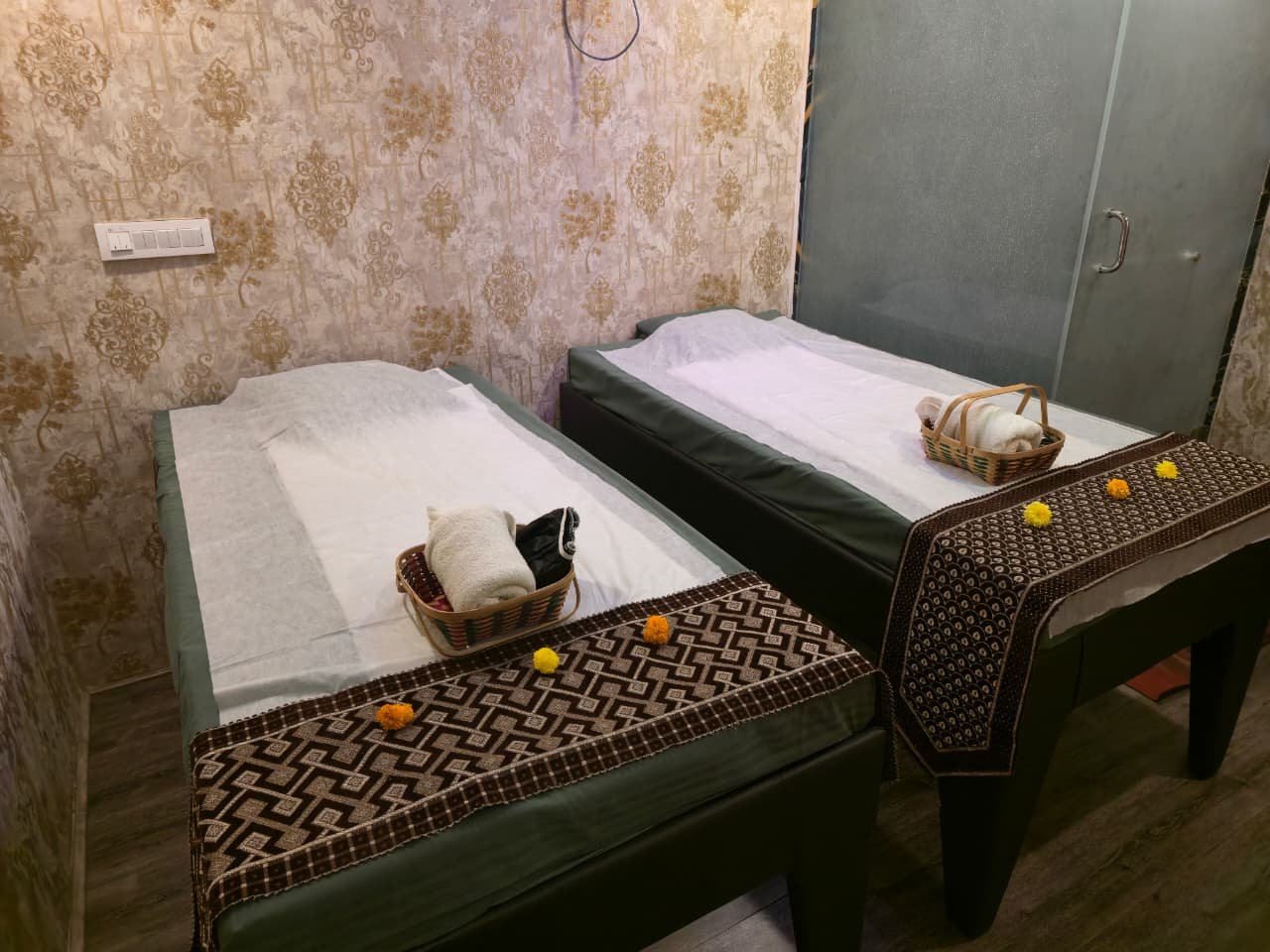 Deep Tissue Massage at Breeze Thai Spa